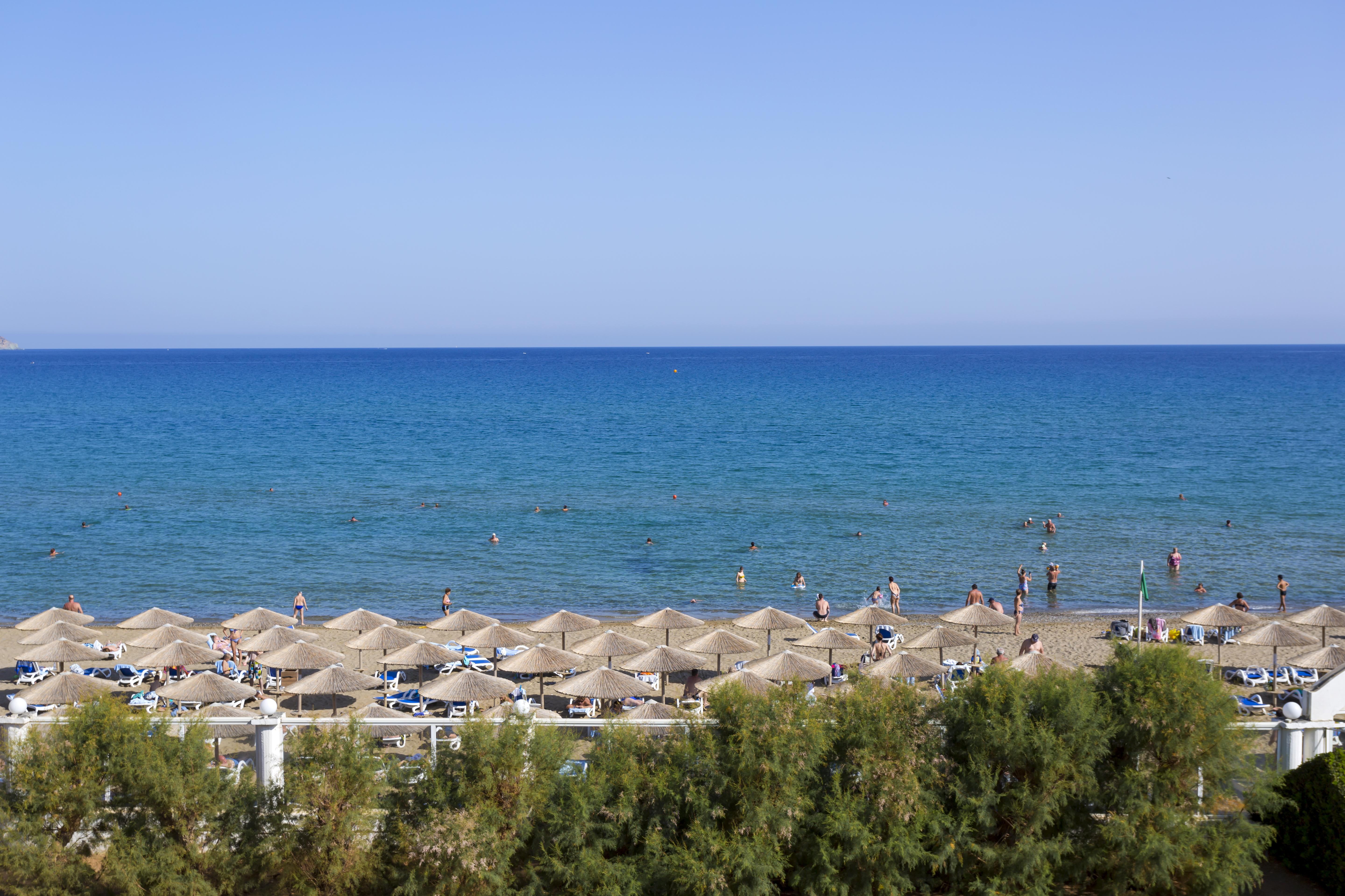 Отель Dessole Dolphin Bay Amoudara  Экстерьер фото