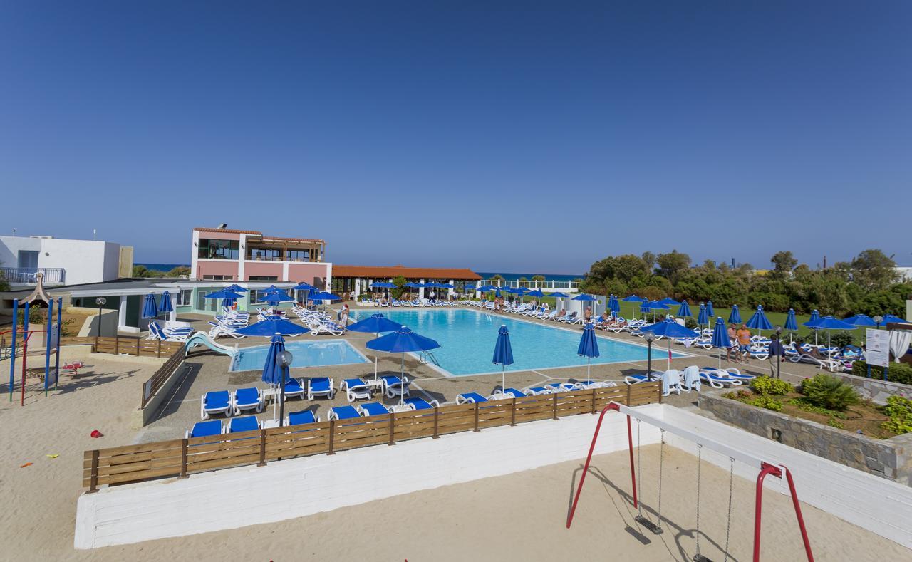Отель Dessole Dolphin Bay Amoudara  Экстерьер фото